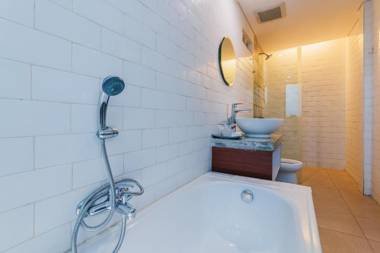 Gana Hotel & Restaurant