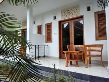 Batik Sekar Bali Guest House