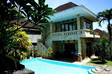 Dewi Ayu Accommodation