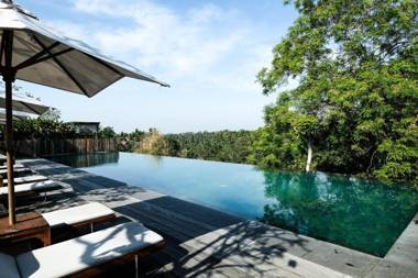 Bisma Eight - CHSE Certified