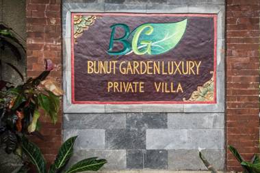 Bunut Garden Luxury Private Villa