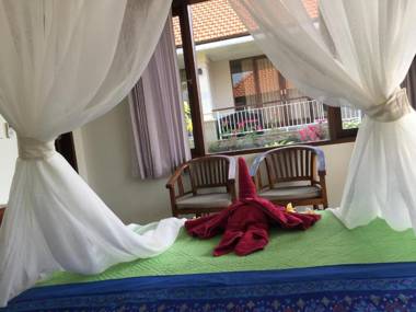 Merthayasa Bungalow 2