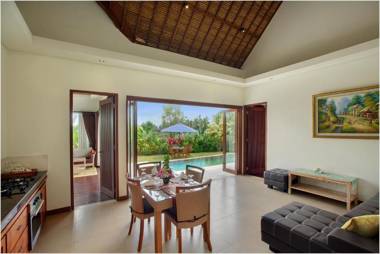 Anusara Luxury Villas