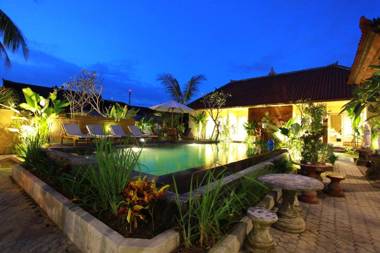 Bali Sunshine Homestay And Art Gallery