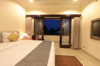 Duana Sari by Mahaputra