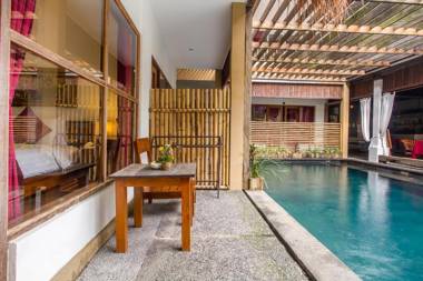 Alam Sembuwuk Resort