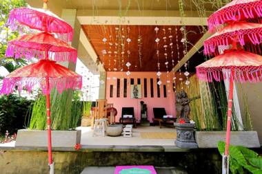 Santosha Villas & Spa