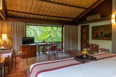 Dua Dari a Residence by Hadiprana