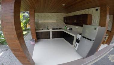 Lucky Family Cottage