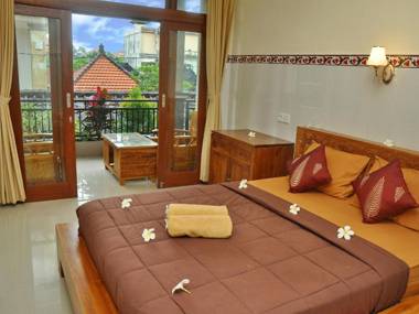 Mira Family Homestay