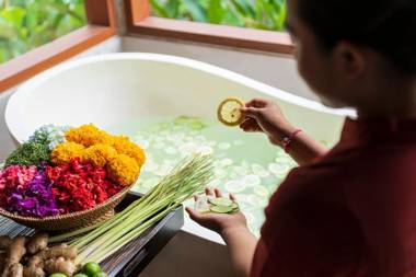 Adiwana Unagi Suites