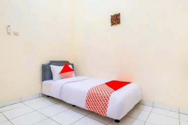 OYO 2674 Siliwangi Guest House Syariah