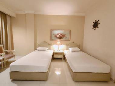 Hotel Indah Palace Solo