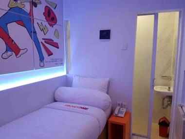 Front One Cabin Solo