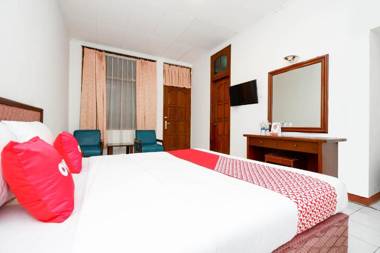OYO 1644 Hotel Griya Kencana