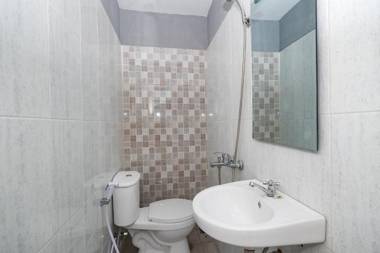 OYO 2545 Maddava House