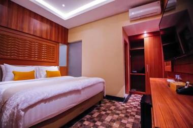 Petit Boutique Hotel