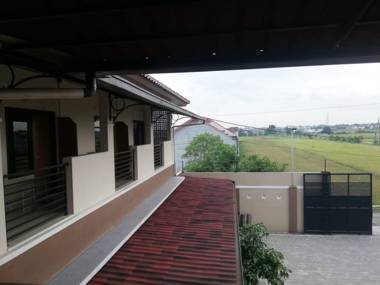 OMAH PAULAN GUEST HOUSE