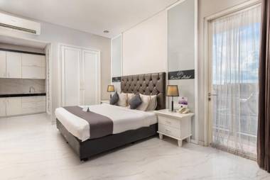 Life Emerald Hotel Surabaya