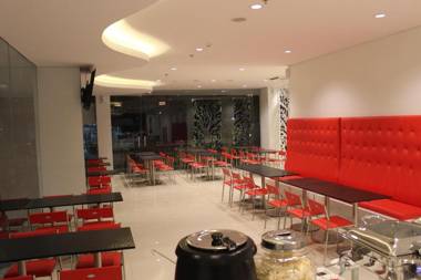 The Win Hotel Surabaya