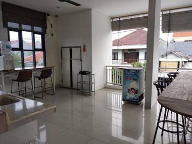 Family Guest House Kupang Baru