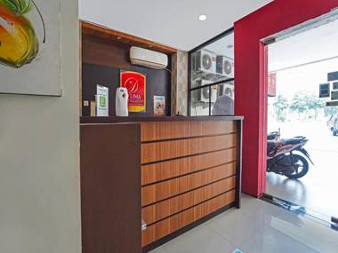 OYO 91049 D'lima Guest House Sub