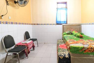Dharmawati Homestay Syariah at Terminal Purabaya