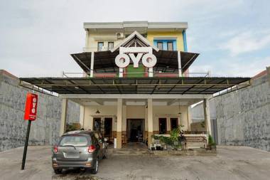OYO 475 Kartika Syariah Homestay