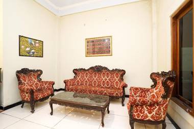 OYO 475 Kartika Syariah Homestay