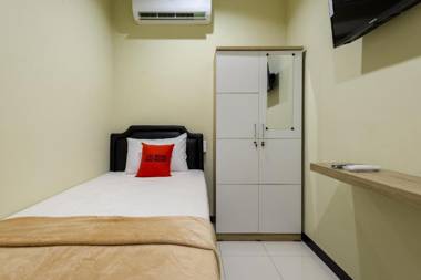 KoolKost near RSAL Surabaya - Minimun Stay 3 Nights
