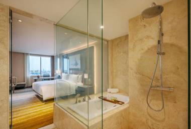 DoubleTree by Hilton Surabaya