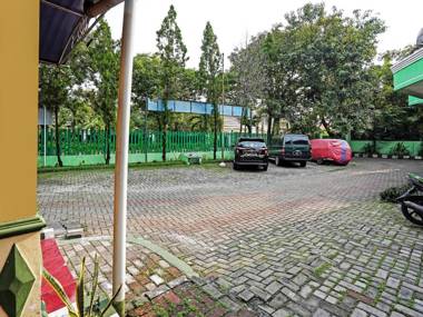 Wisma Tamu Surabaya