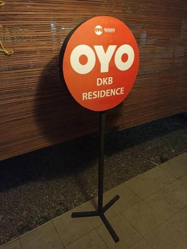 OYO Flagship 90889 Dkb Residence