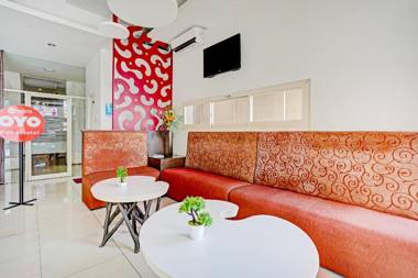 OYO 90075 Feliz Hotel