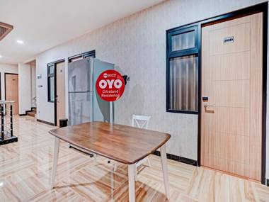 OYO 90227 Citraland Residence