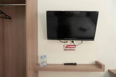 Sans Hotel Rajawali Surabaya