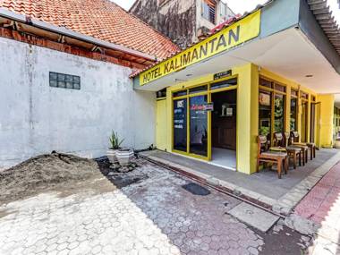 OYO Flagship 90717 Hotel Kalimantan Surabaya