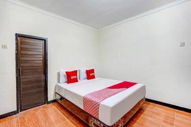 OYO Flagship 90899 Comfitel Siwalankerto AA6