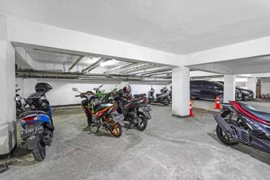 OYO Flagship 90899 Comfitel Siwalankerto AA6