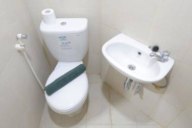 Comfy Studio Apartment at Pavilion Permata with City View