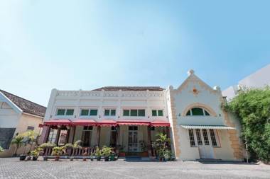 OYO 1534 Damai Residence