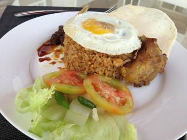 MG Suites Hotel Semarang