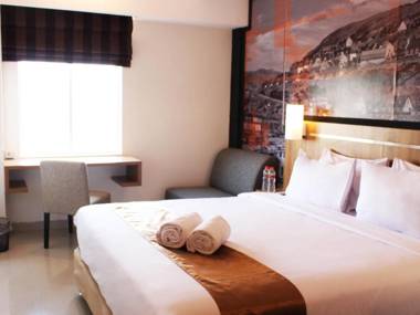 Hotel Bliss Soetta Semarang