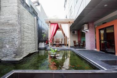 Capital O 1571 Utc Hotel Semarang