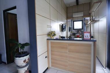 RedDoorz Plus near Undip Tembalang