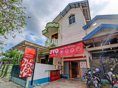 OYO 90426 Near Mall Ciputra 2