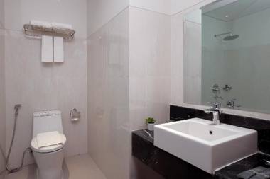 Horison Nindya Semarang