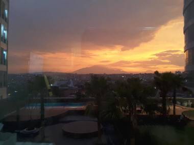 34m di SIMPANG LIMA dilengkapi KURSI REFLEKSI 