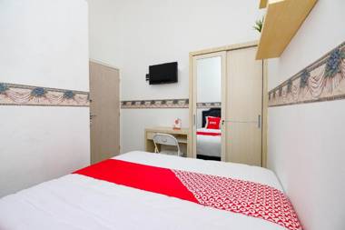 OYO 2782 Puspa Residence