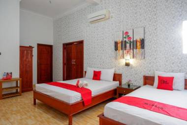 RedDoorz Syariah near Gerbang Tol Manyaran